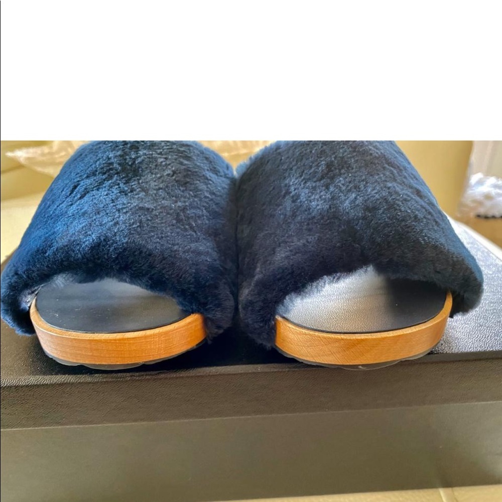 ‼️ SOLD ‼️ New - Fur Lambskin CC Mules Sandals - Picture 8 of 12